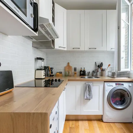 Warm Pineapple Apartment- Becon Les Bruyere Asnieres-sur-Seine